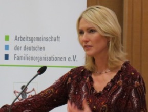 Festrede von Bundesfamilienministerin Manula Schwesig